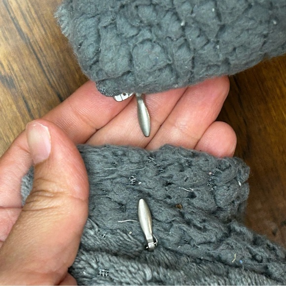 Koolaburra by UGG throw pillows - Picture 4 of 4